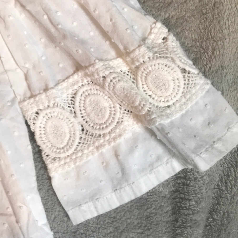Blouse - Picture 2 of 5